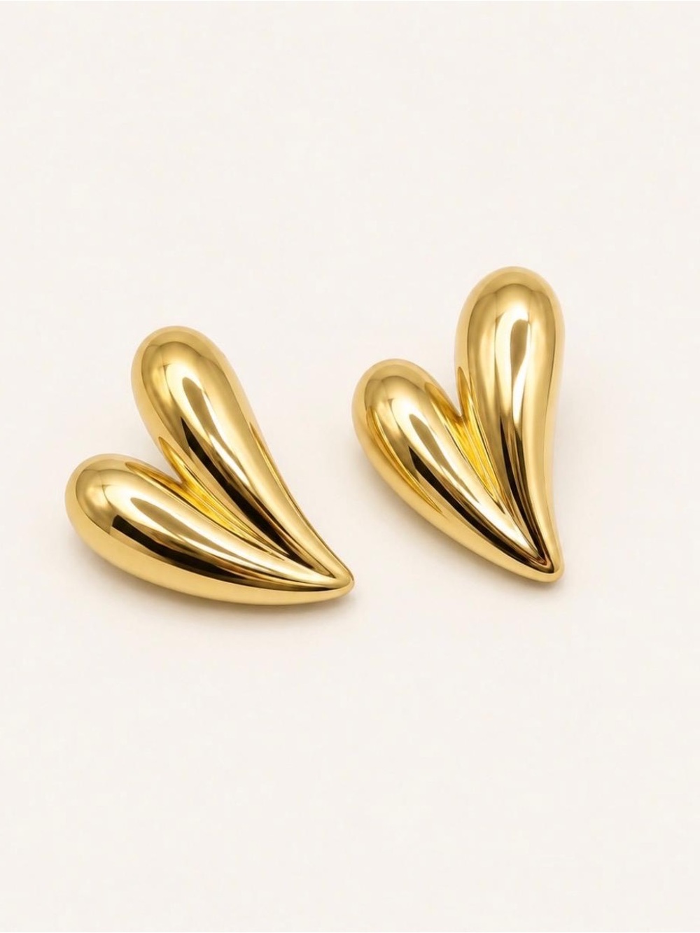 Heart Drop Statement Earrings - Shiny Gold Plated Women Jewelry - Brand New